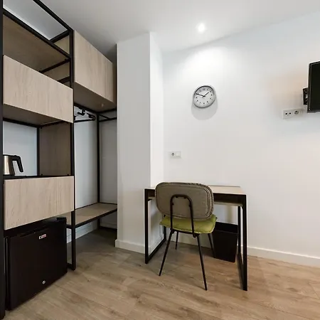 Hotel Enmathi Benalua