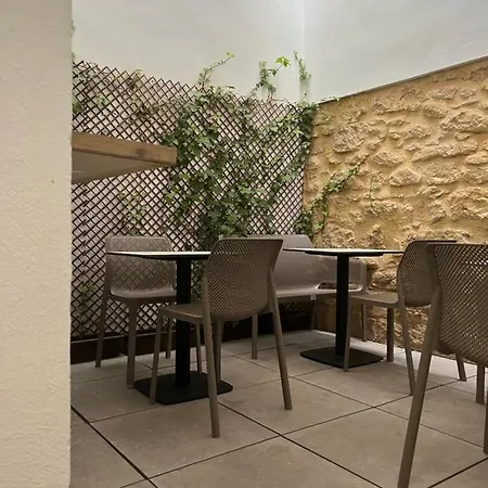 Enmathi Benalua لقنت