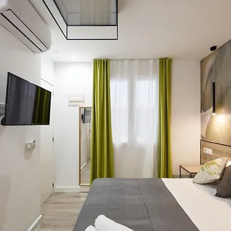 Enmathi Benalua Hotel